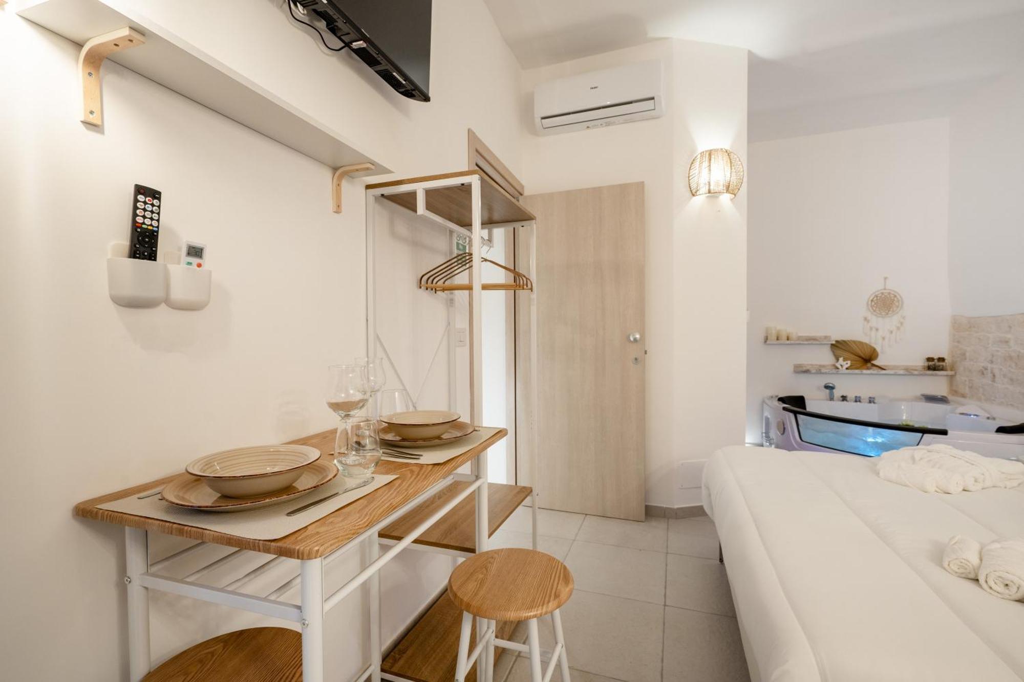 Dimora Giulia Luxury Suite And Room 카스텔라나그로테 외부 사진
